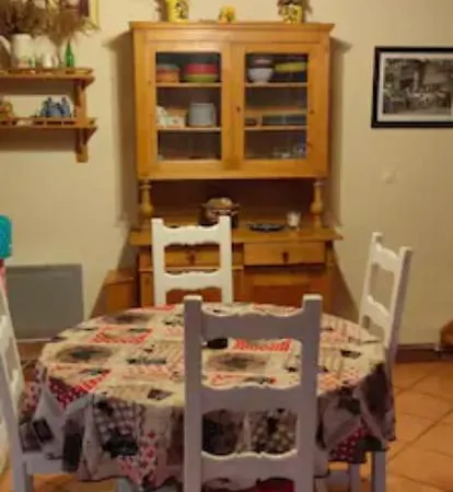 Les Cerisiers Tatil Evi *